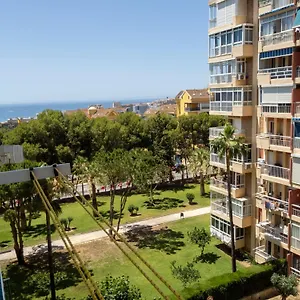A 10 Min De La Playa Y Con Excelentes Zonas Comunes , Benalmádena España