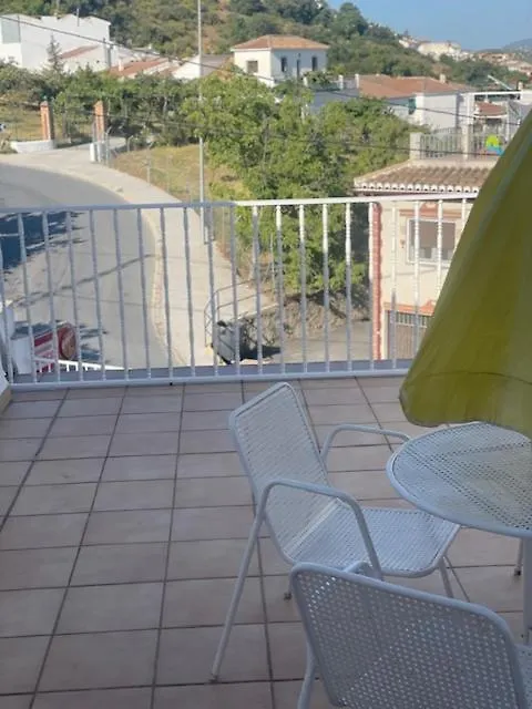 Apartamentos Coronichi Montefrio